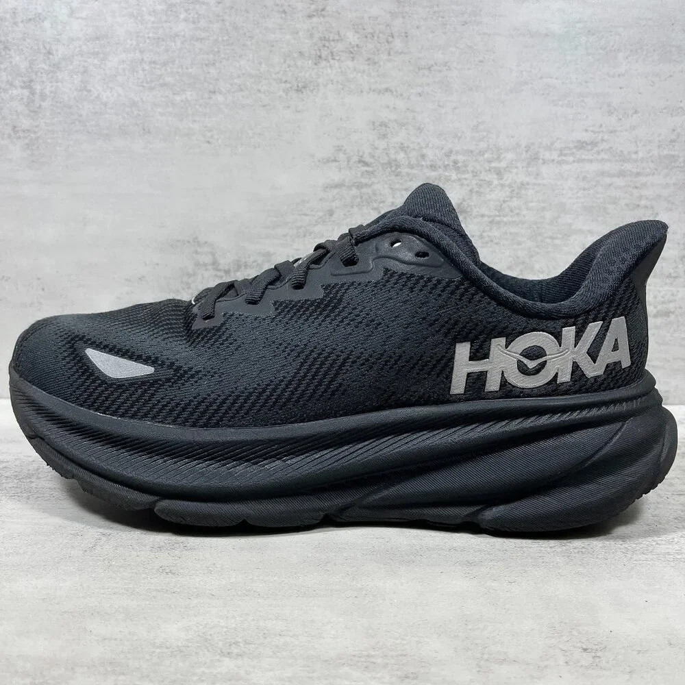 Hoka One One Clifton 9 GTX Gore-tex Running Shoes - Men's Size 8 - Black - Picture 1 of 9
